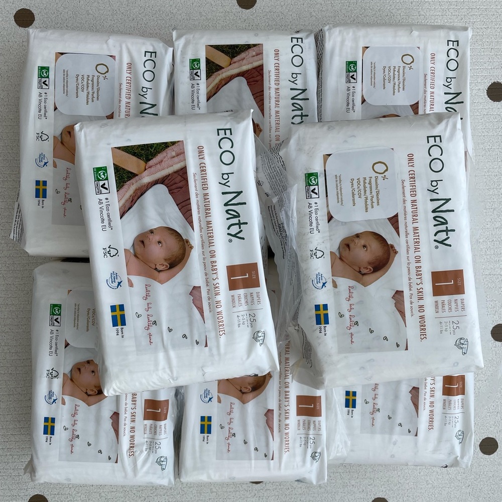 COPY - 25*4 EcobyNaty infant baby diapers sz 1